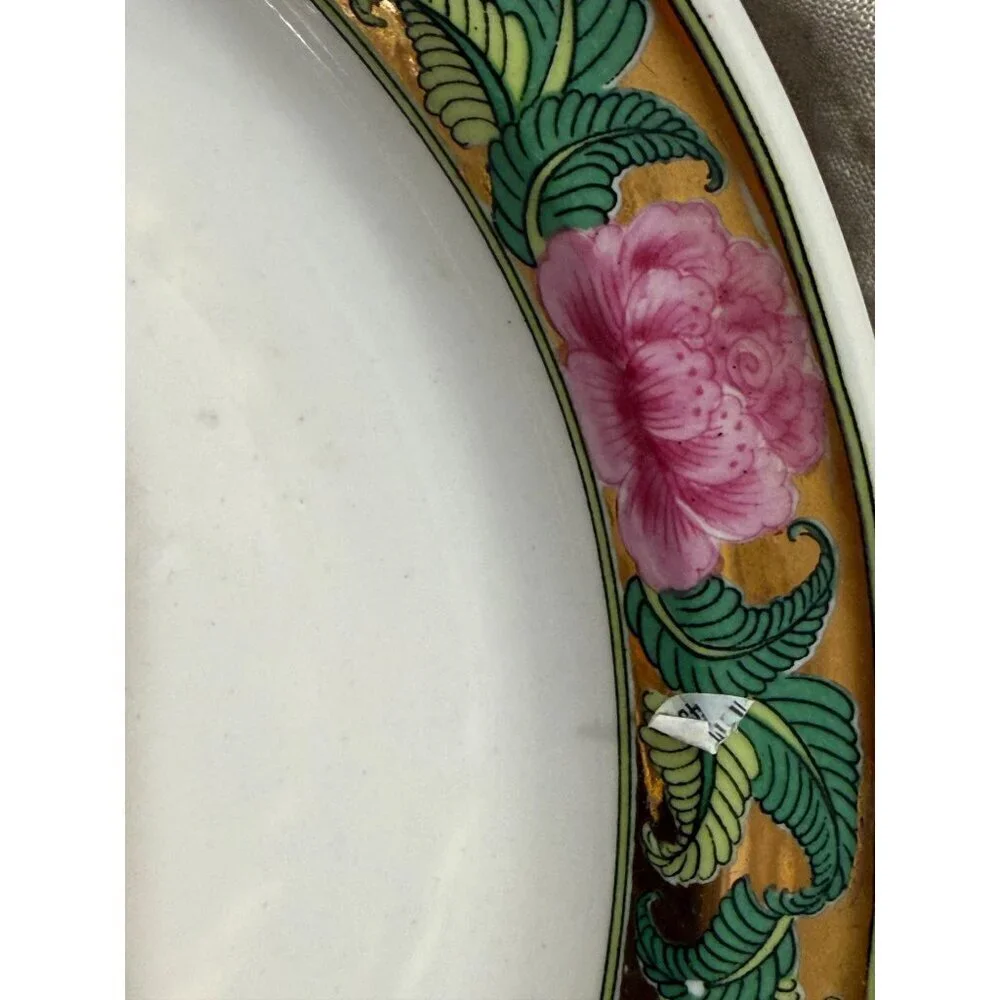 Chinese Famille Rose and Medallion pattern plate Antique Quinn dynasty